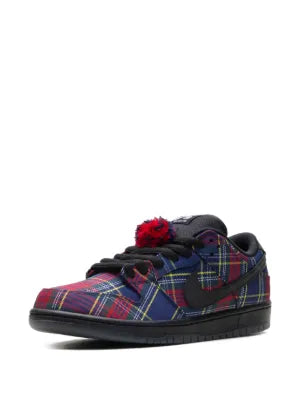 Nardwuar x Dunk Low SB Tam O Shanter Hat