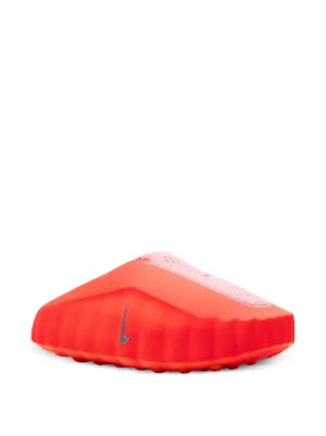 Nik ee Mind 001 mules in red