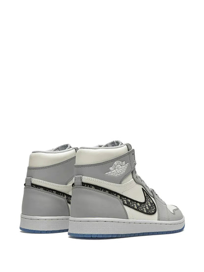 AIR JORDAN RETRO 1DIO.R HIGH long - 3