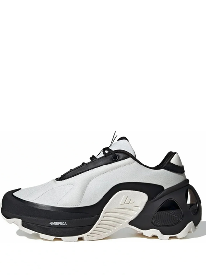 Adi_dass wonder runner White black - 2