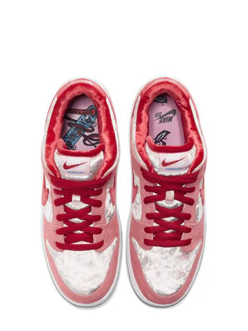 NIIKE SB DUNK LOW STRANGE LOVE - 3