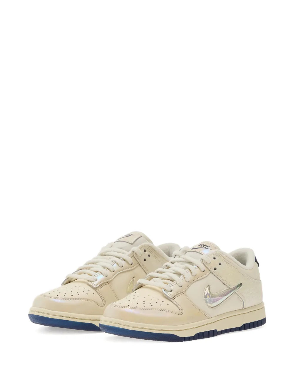 NIK.E DUNK LOW METALLIC JEWEL SWOOSH - 2