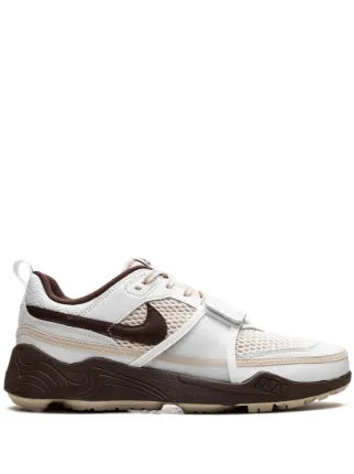 Nikee x Travis Scott Zoom Field Jaxx Light Chocolate - 1