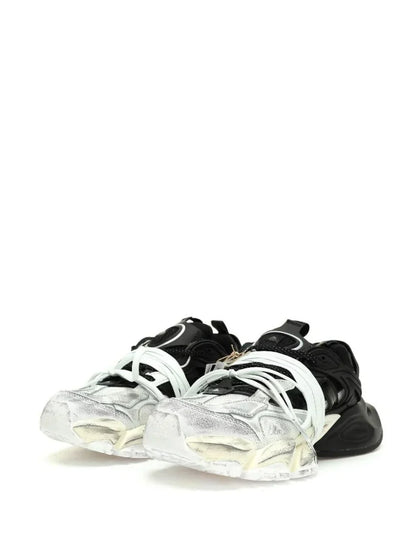 adidass XLG Runner Deluxe White Blacks