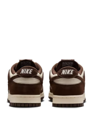 Nik.e Sb Dunk Low Light Orewood Brown