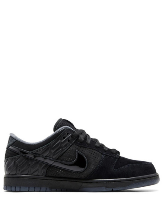 Nik ee sb dunk Low dunk of the feather black university