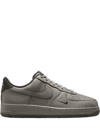 Nikee Airforce 1 low light army