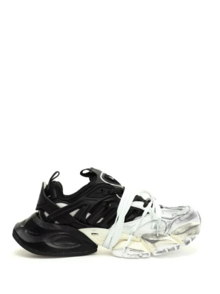 adidass XLG Runner Deluxe White Blacks