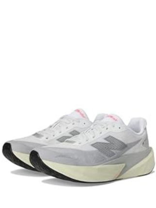 Neww balance v5 fuel cell rebel white
