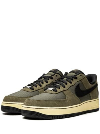 NIKEE AIRFORCE 1 UNDEFEATED BALLISTIC