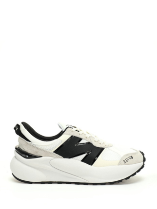 New Bala_nce Figs White