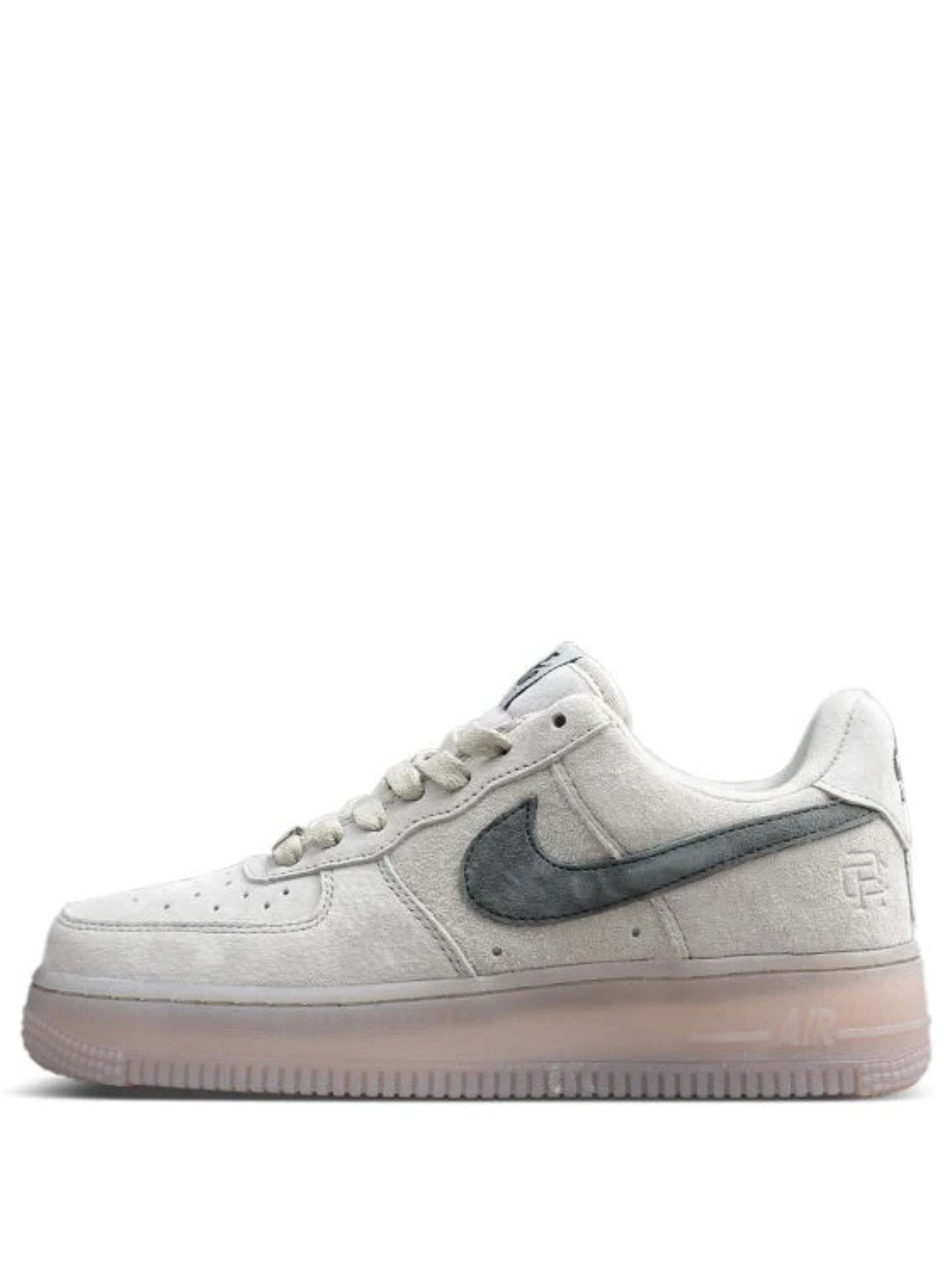 NIK.E AIRFORCE 1 X REIGNING CHAMP CLASSIC