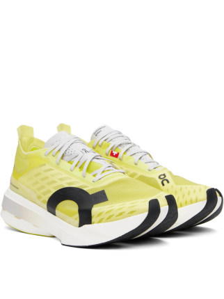 on cloud boom Strike Limelight