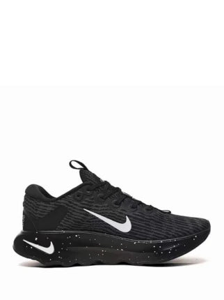 Nik.e Motiva Running Black