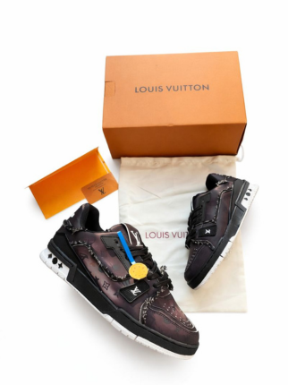 Louis Vuitton Trainer Civilist 2025