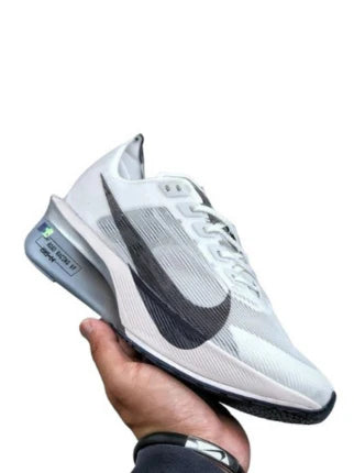 Nik_e Air Zoom Vaporfly Next 4 white grey Fix