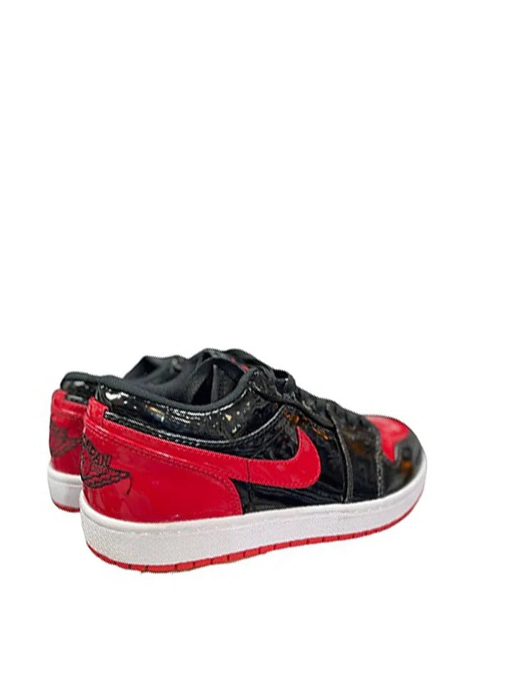 NIKE AIR JORDAN 1 LOW PATENT BRED