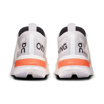 ON RUNNING CLOUD BOOM WHITE