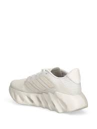 adidass switch fwd WHITE