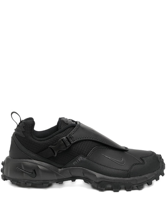 nikee ACG Phassad Black