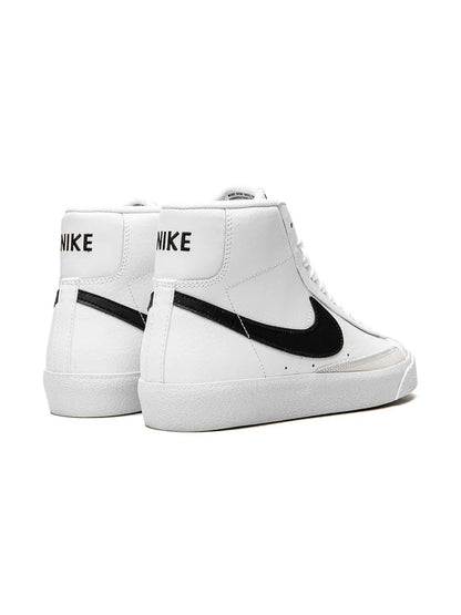 nikee blazer mid 77 vintage white black - 3