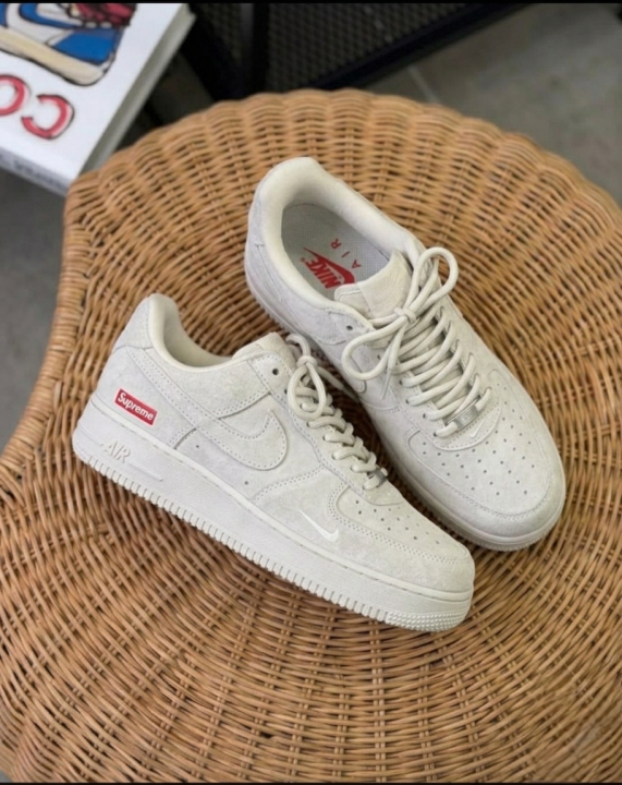 NIK.E AIRFORCE 1 LOW X SUPREME BEIGE SUEDE