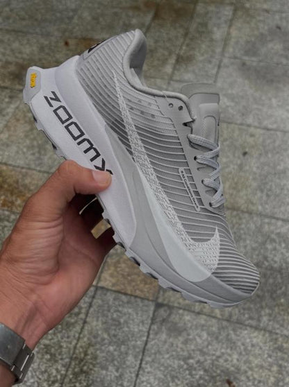 Nik.e ACG Ultrafly Trail Grey running shoes