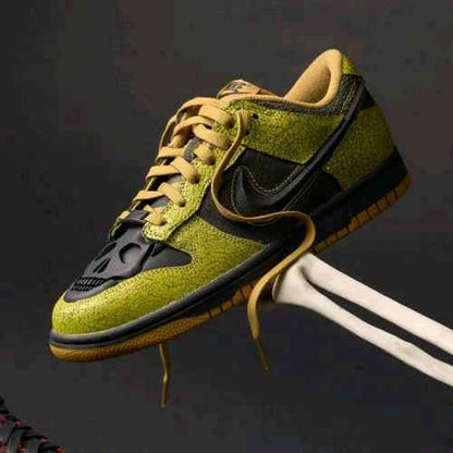Nikkee Dunk Low QS HALLOWEEN SKULL