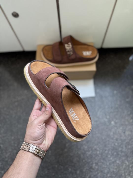 Zaara Logo Strap Suede Brown