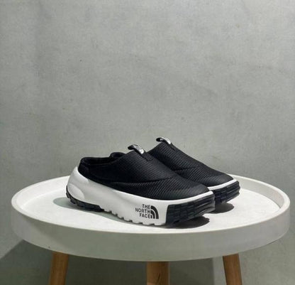 The North fac.e Non stop Mule Black