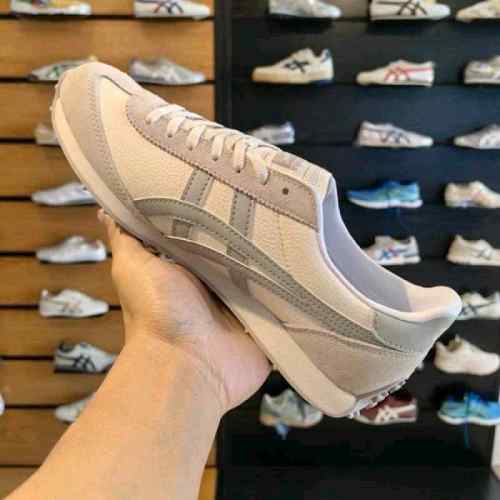 onitsukaa tiger EDR 78 white grey green