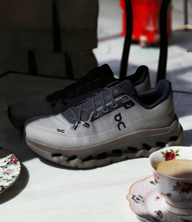 On Running Cloud Tilt Cinder Grey