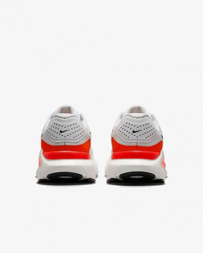 Nikee Running Structure 26 trainers White orange