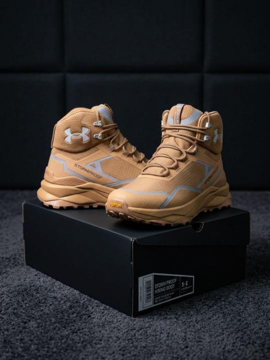 Under Armou.r Storm Proof boots Tan