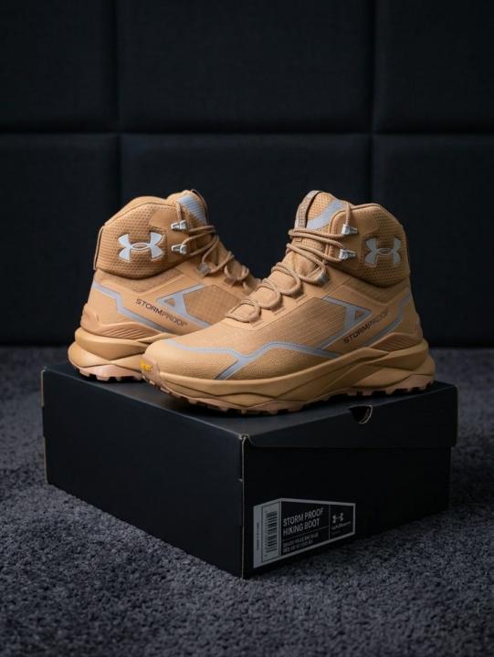 Under Armou.r Storm Proof boots Tan