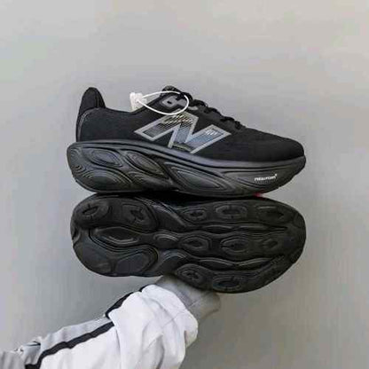 New Balancee Fresh Foam X More Evoz V5 Triple Black