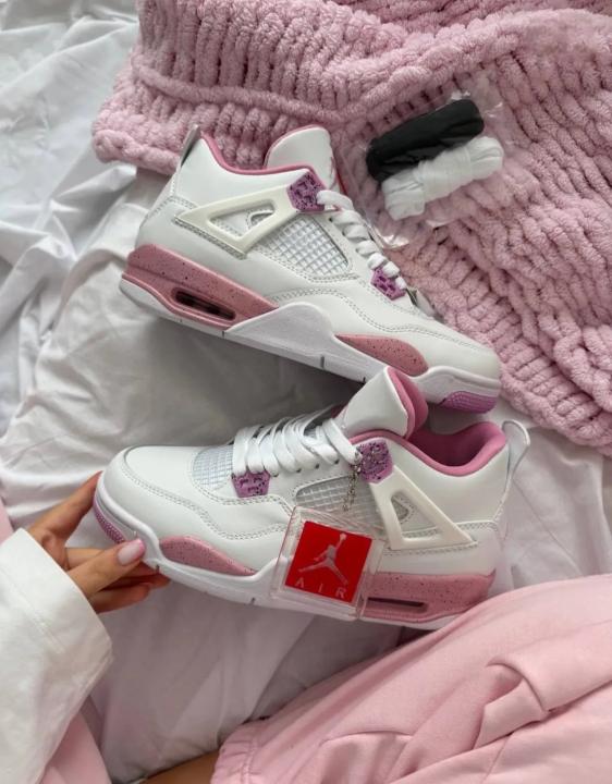 NIK.E AIR JORDAN RETRO 4 PINK OREO