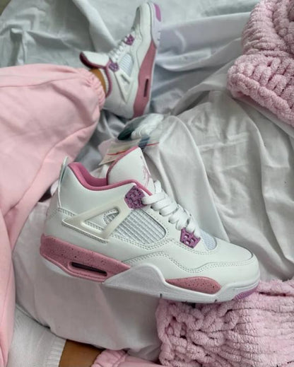 NIK.E AIR JORDAN RETRO 4 PINK OREO