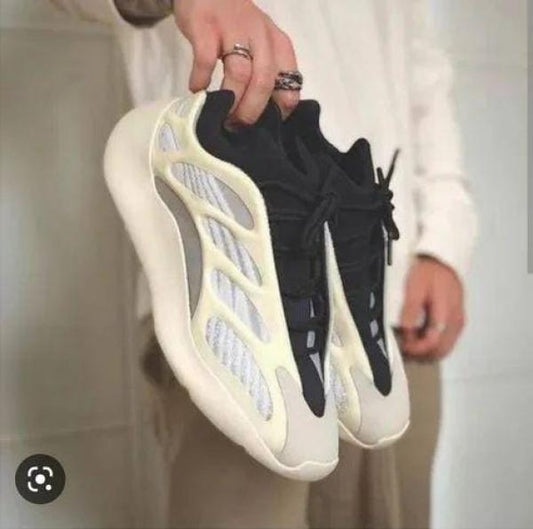 Adi dass yeezy 700 V3 Azael 170