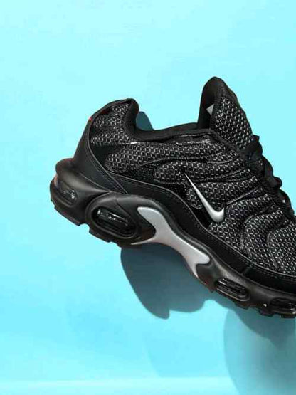 Nikee Airmax Plus Metallic Black Silver