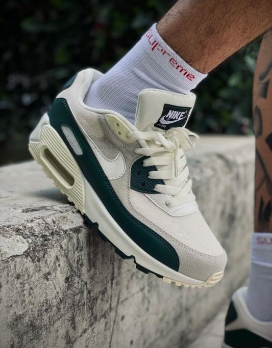 NIK.E AIRMAX 90 SAIL VINTAGE GREEN