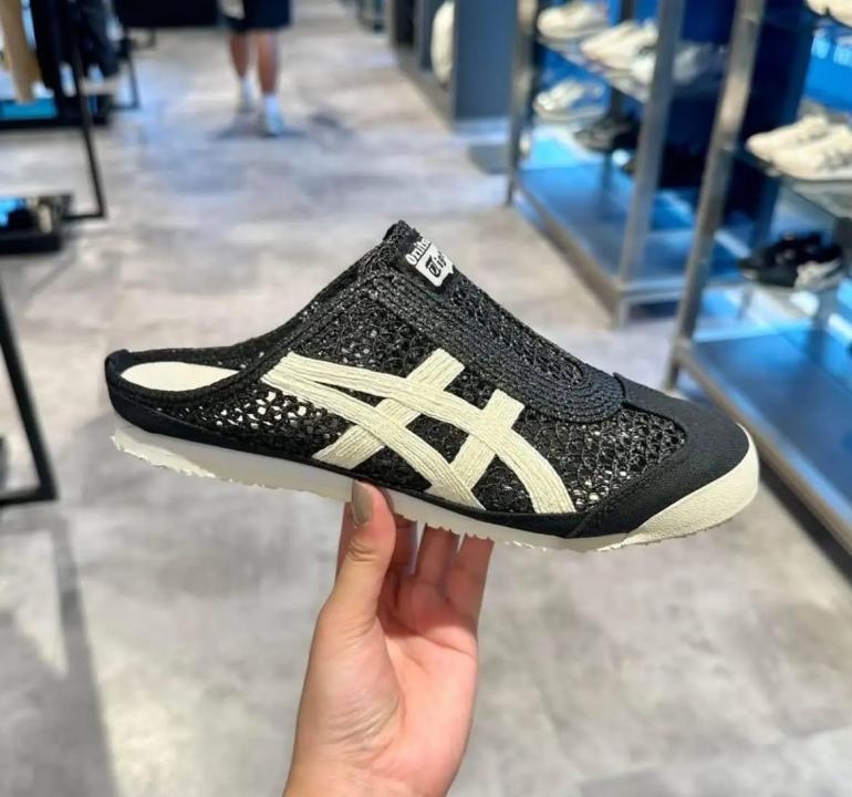 Onitsukh a tiger maxico 66 sabot white black