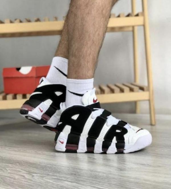 NIK.E AIR MORE UPTEMPO SCOTTIE PIPPEN