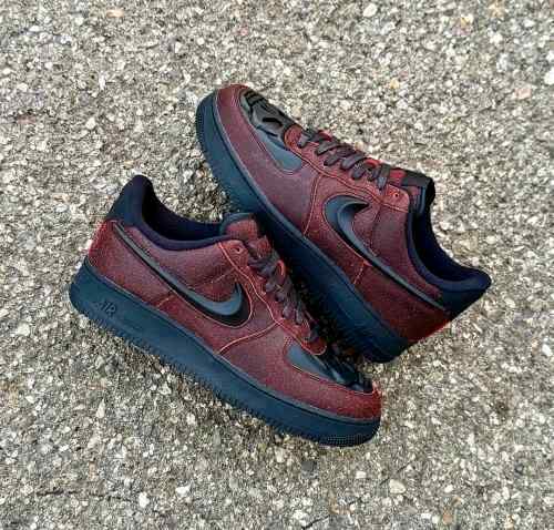 Nikkee AirForce 1 Halloween Skull