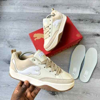 PUMAA PARK BEIGE SNEAKERS