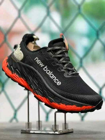 Neww Balance Fresh Foam x More Trail V3 BLACK ORANGE
