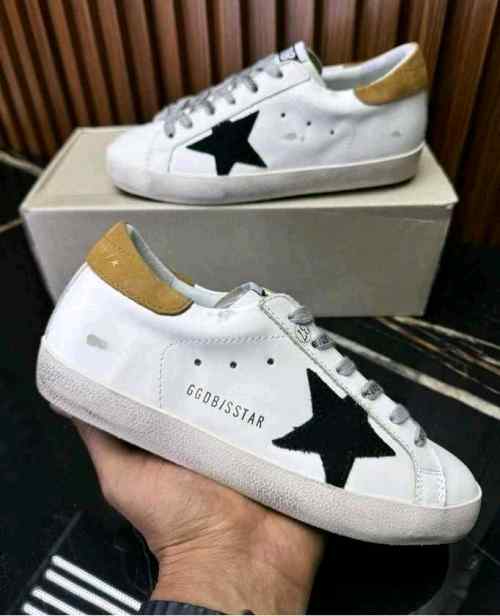 GOLDEN GOOSE SUPER STAR SNEAKER