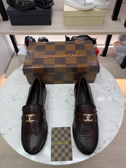 Loui s Vuttion premium Loafers