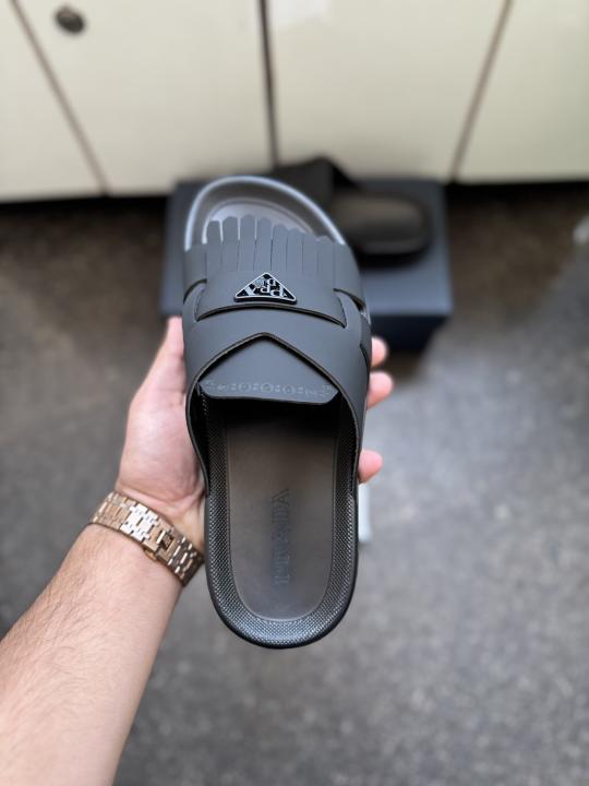 Praada Luxury Black Men Slip on