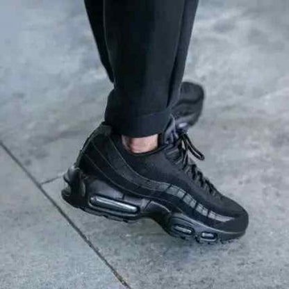 NIK.E AIRMAX 95 ESSENTIAL BLACK